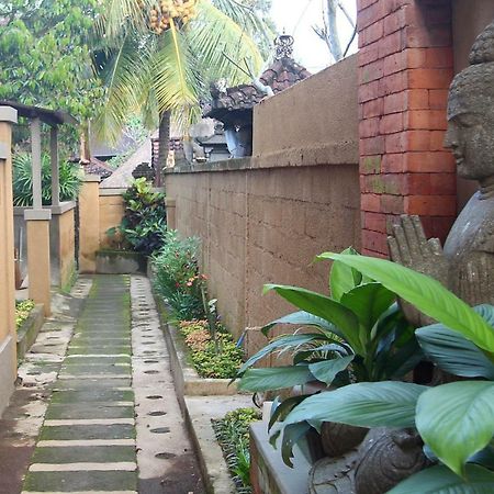 Utu Homestay Ubud  Luaran gambar